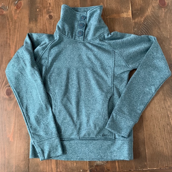 Kavu Button Neck Pull Over - Picture 2 of 7